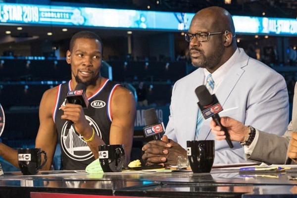 他的个人成 他的个人成