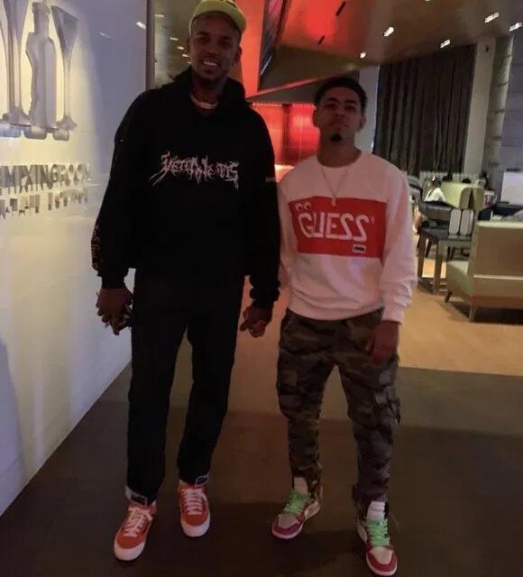 他位置的灵 他位置的灵